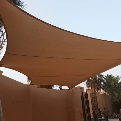 مظلات شد إنشائي